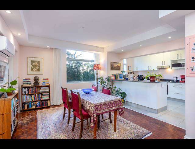 2 BEDROOM APARTMENT FOR SALE IN NEWLANDS